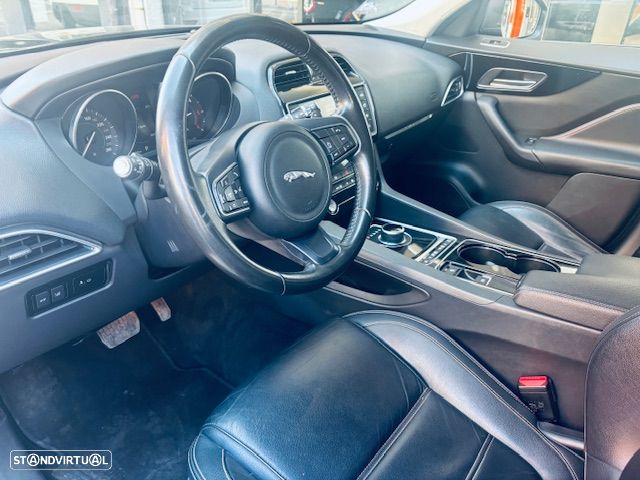 Jaguar F-Pace 2.0 i4D Prestige AWD Aut. - 7