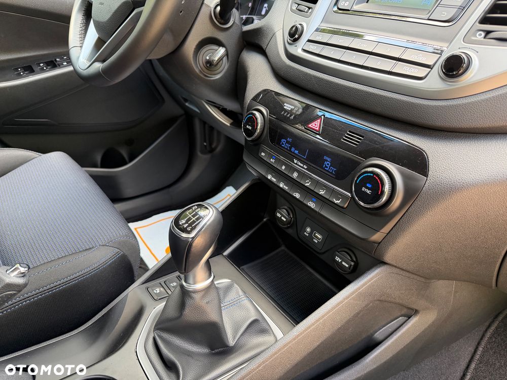 Hyundai Tucson 1.7 CRDI BlueDrive Comfort 2WD - 25