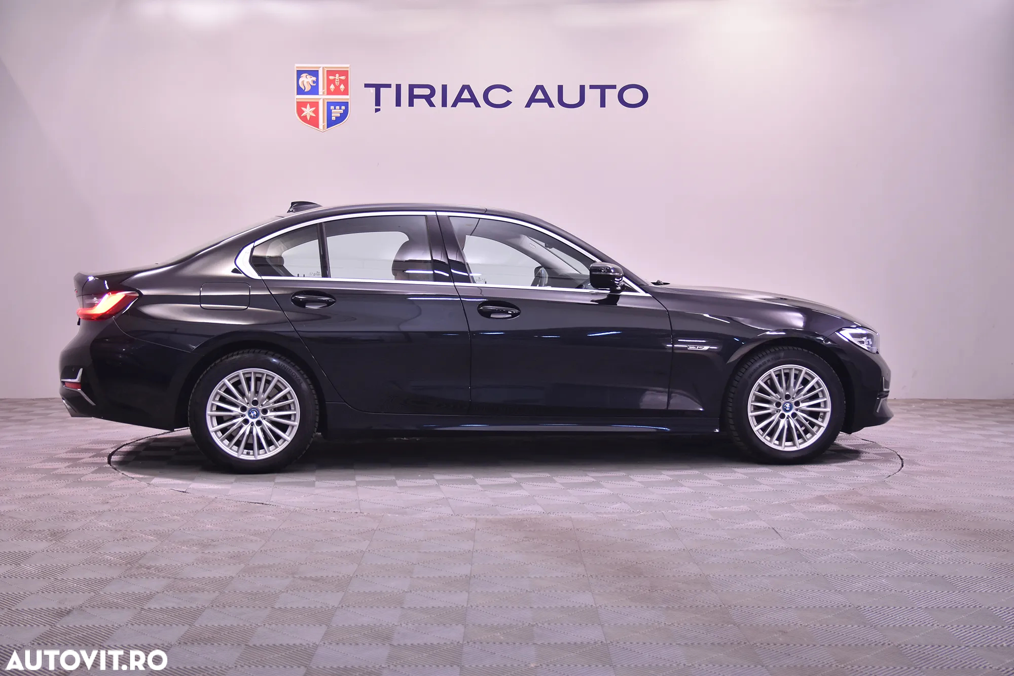 BMW Seria 3 320e AT PHEV - 6
