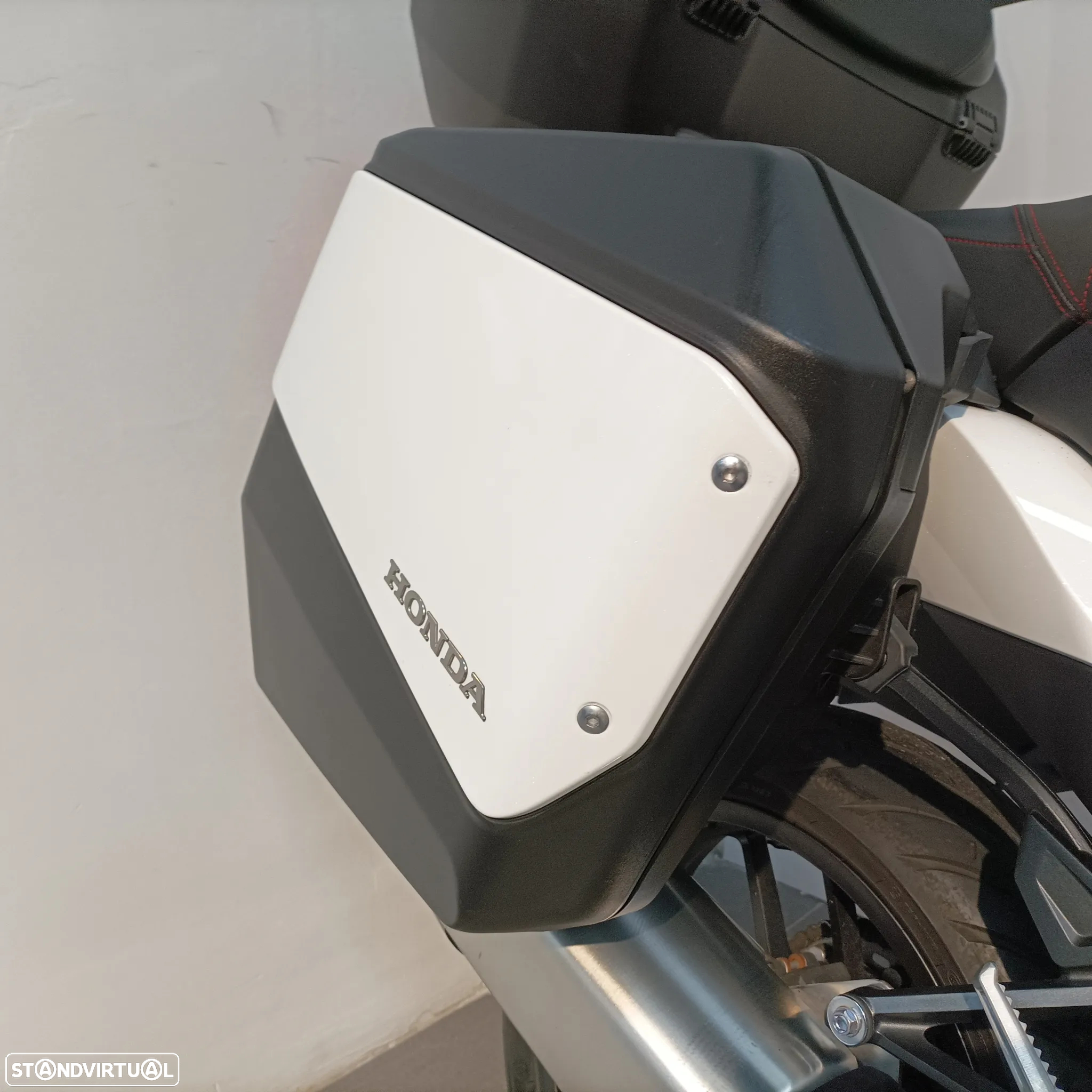 Honda NT 1100 DCT - Moto de serviço - 5