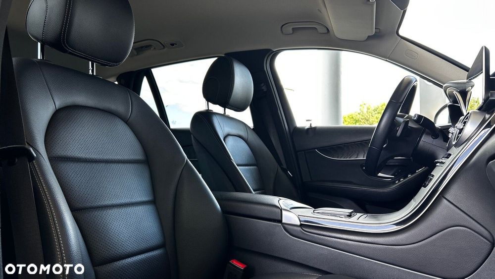 Mercedes-Benz GLC 200 d 4-Matic - 23