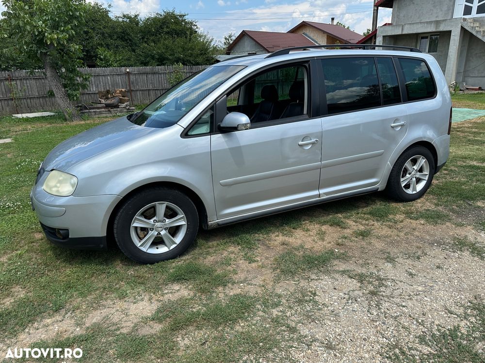 VOLKSWAGEN Touran 2006 — imagine 6