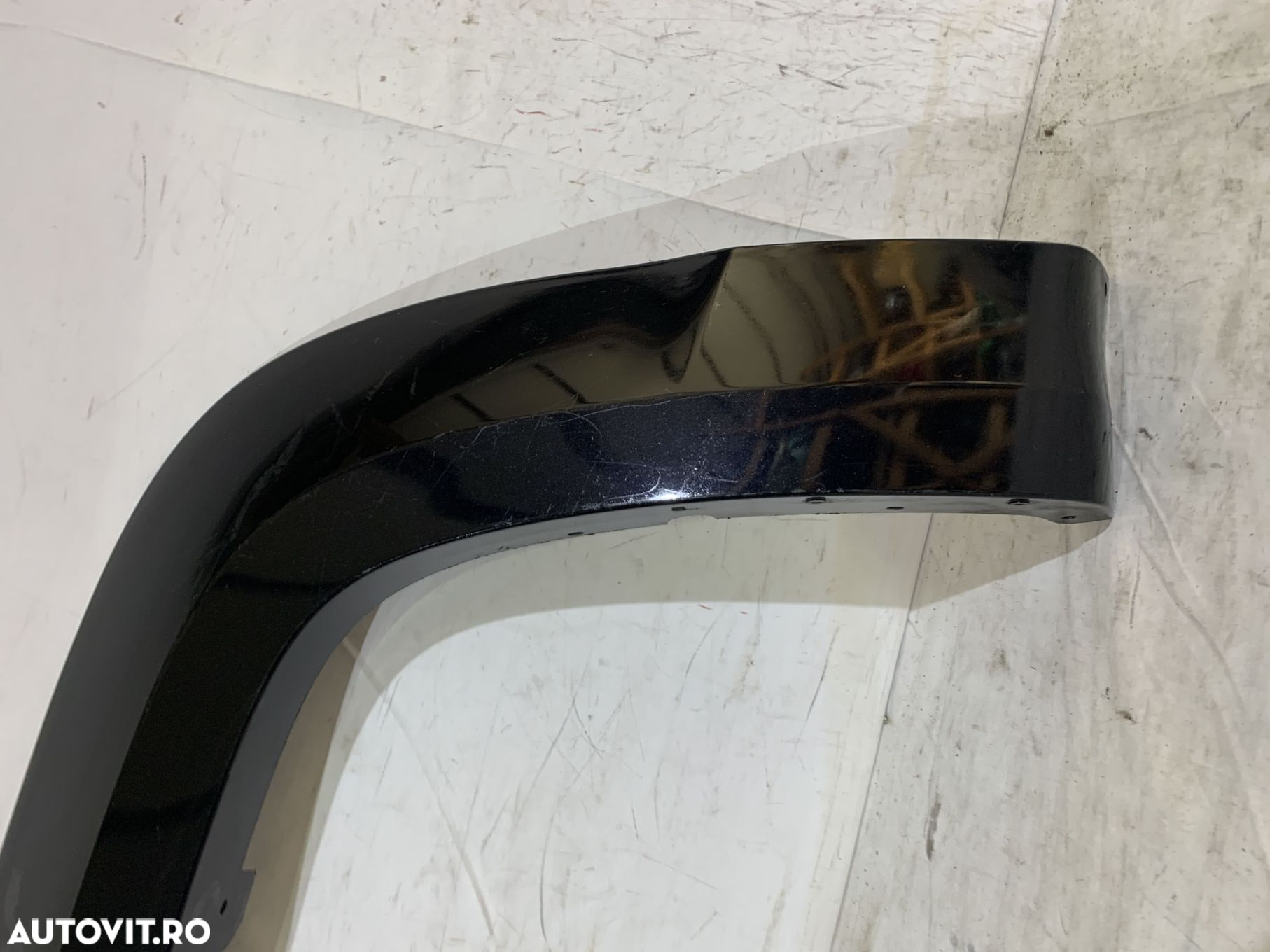 Bandou aripa stanga spate, VW Amarok, 2010, 2011, 2012, 2013, 2014, 2015, 2016, 2017, 2018, cod origine OE 2HH853817. - 2