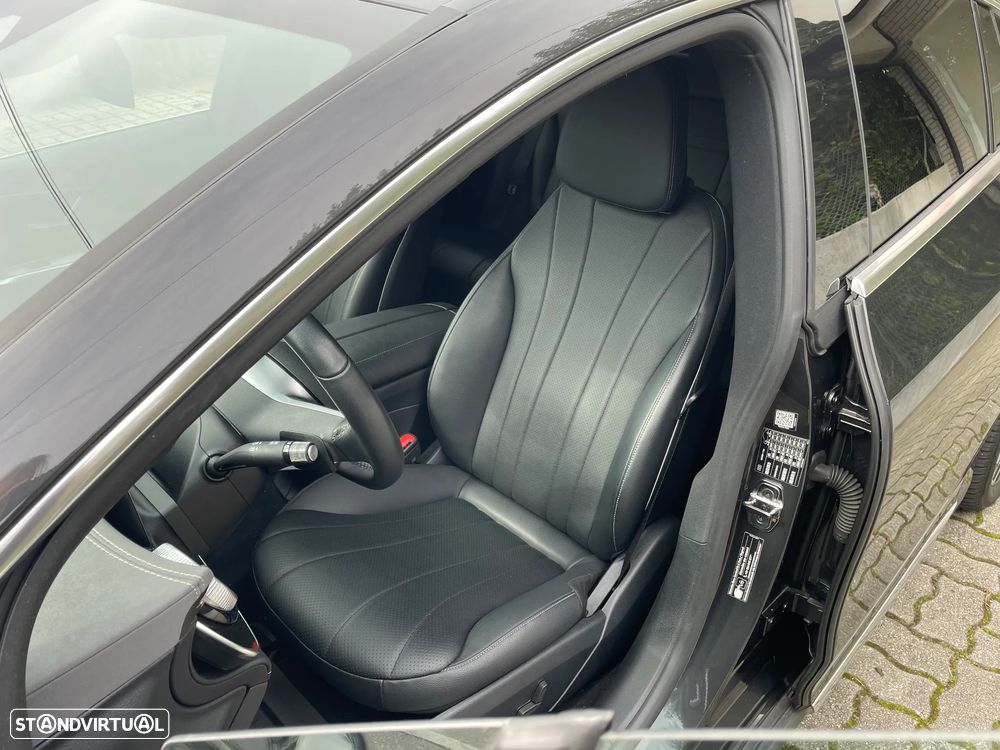 Mercedes-Benz EQE 300 Edition Electric Art - 25