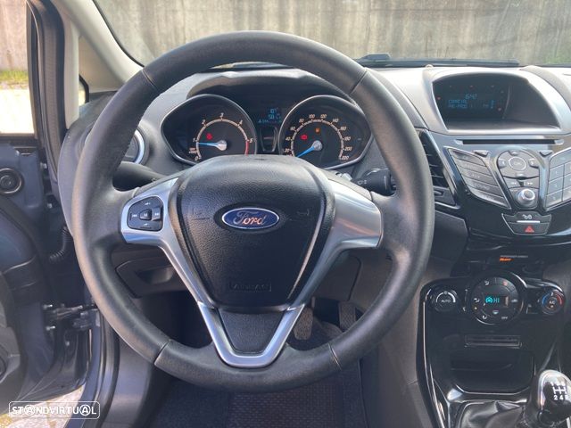 Ford Fiesta 1.5 TDCi Titanium - 11