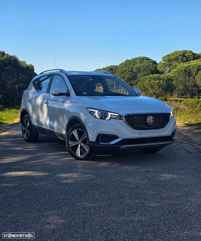 MG ZS Maximal Luxury - 1