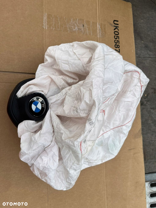 Poduszka kierowcy wystrzelona BMW G20, G80