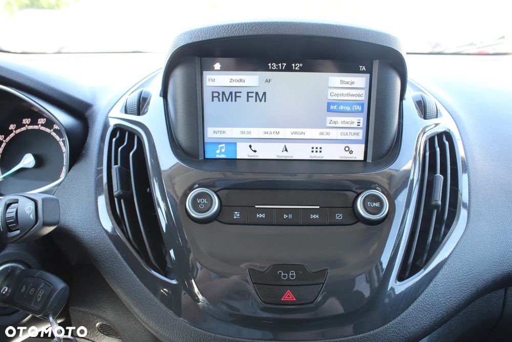 Ford Tourneo Courier 1.0 EcoBoost S&S Titanium - 35