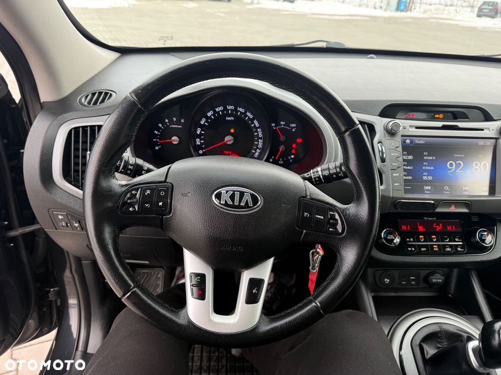 Kia Sportage 1.7 CRDI 2WD Dream-Team Edition - 18