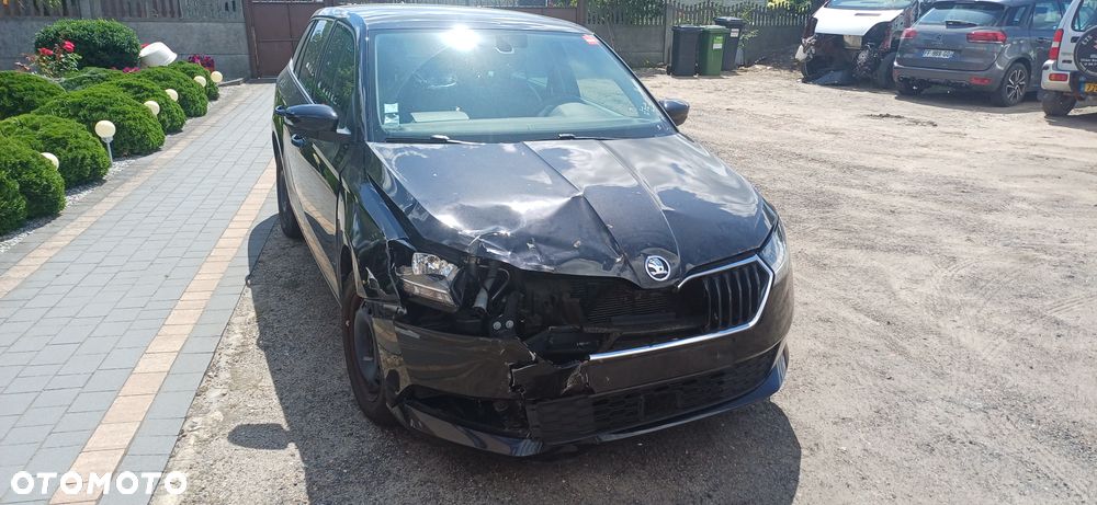 Skoda Fabia 1.0 TSI Cool Edition - 2