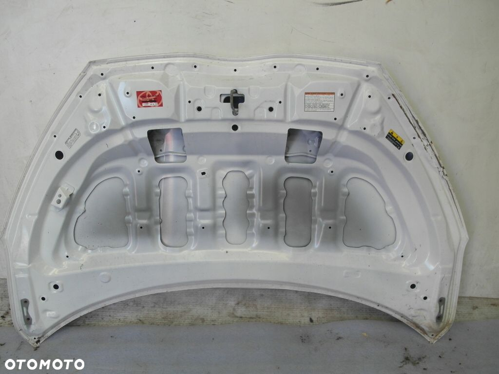 MASKA POKRYWA SILNIKA TOYOTA YARIS IV NR70 - 6
