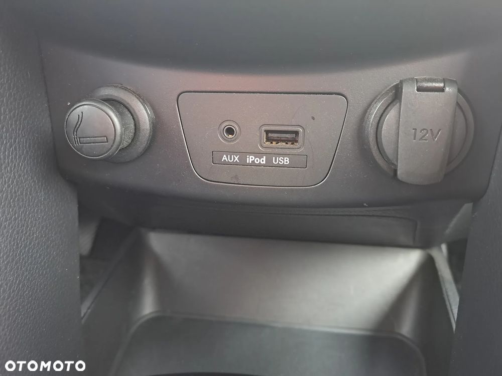 Hyundai i30 i30cw 1.6 CRDi Intro Edition - 22