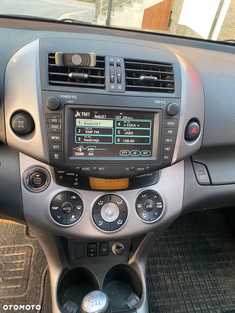 Toyota RAV4 2.2 D-CAT X Platinium - 9