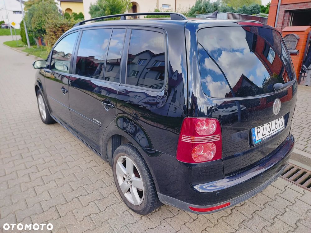 Volkswagen Touran 1.6 Trendline - 2