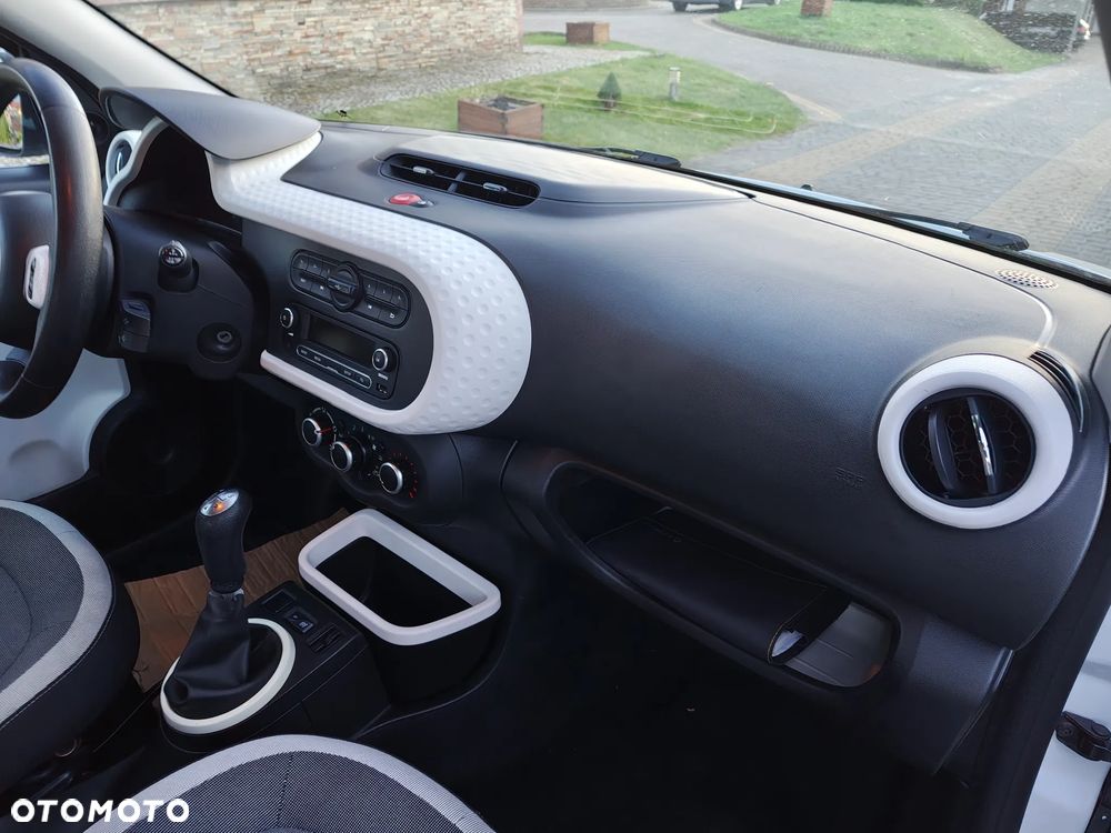 Renault Twingo SCe 70 LIMITED 2018 - 16