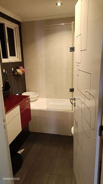 Casa T3 duplex camarate (fetais) - Grande imagem: 5/8