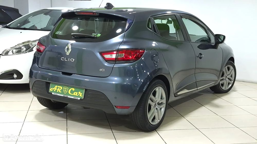 Renault Clio dCi 75 Stop & Start Expression - 4