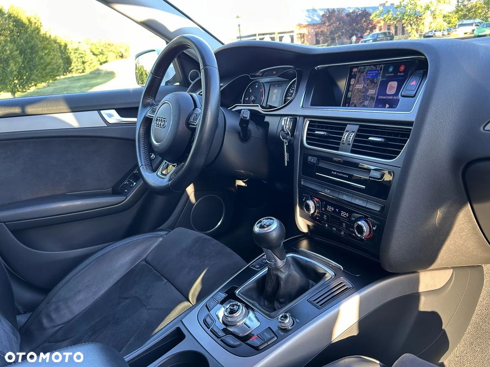 Audi A4 Avant 2.0 TDI - 22