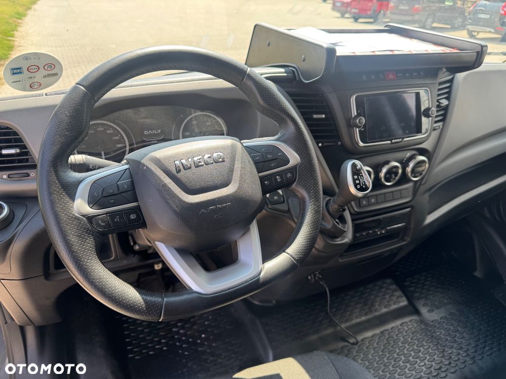 Iveco Daily 2024 Hi-Matic‼️72C18H‼️Winda Bar 1000KG // Plandeka 15 Palet 2x Firanka + dach zsuwany + regulacja wysokości ‼️Spanie z tyłu Spojtrak XL Poduszki Pneumatyczne Wysokość rampowa Full LED Tempomat Aktywny Salon Polska DMC7200KG Faktura Vat 23% TwinCab GEN2 V2 - 12