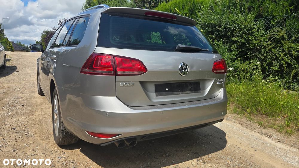 Volkswagen Golf 2.0 BlueTDI Comfortline - 5