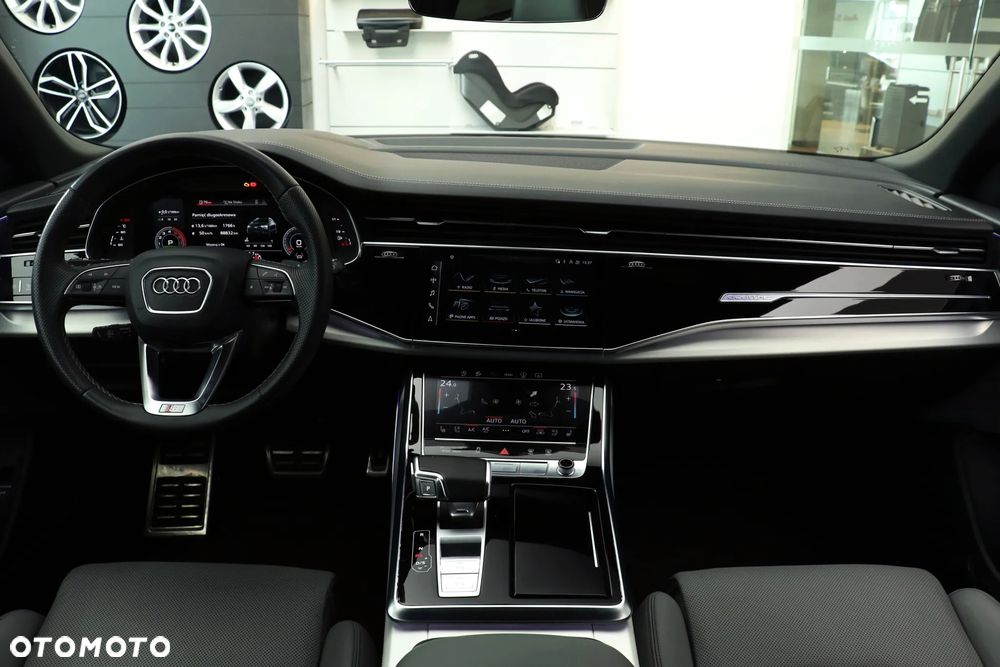 Audi Q8 55 TFSI mHEV Quattro Tiptronic - 23