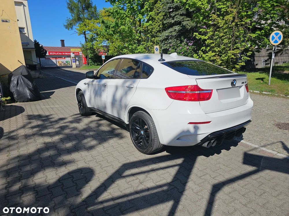 BMW X6M 2012 photo 4