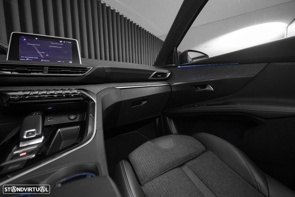 Peugeot 3008 1.5 BlueHDi GT Line EAT8 - 14