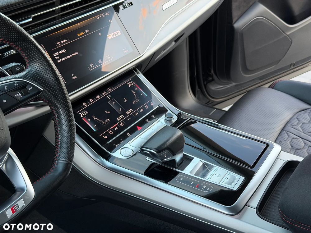 Audi Q8 - 33