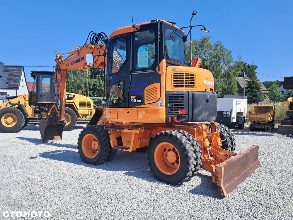 Komatsu PW 98 - 12