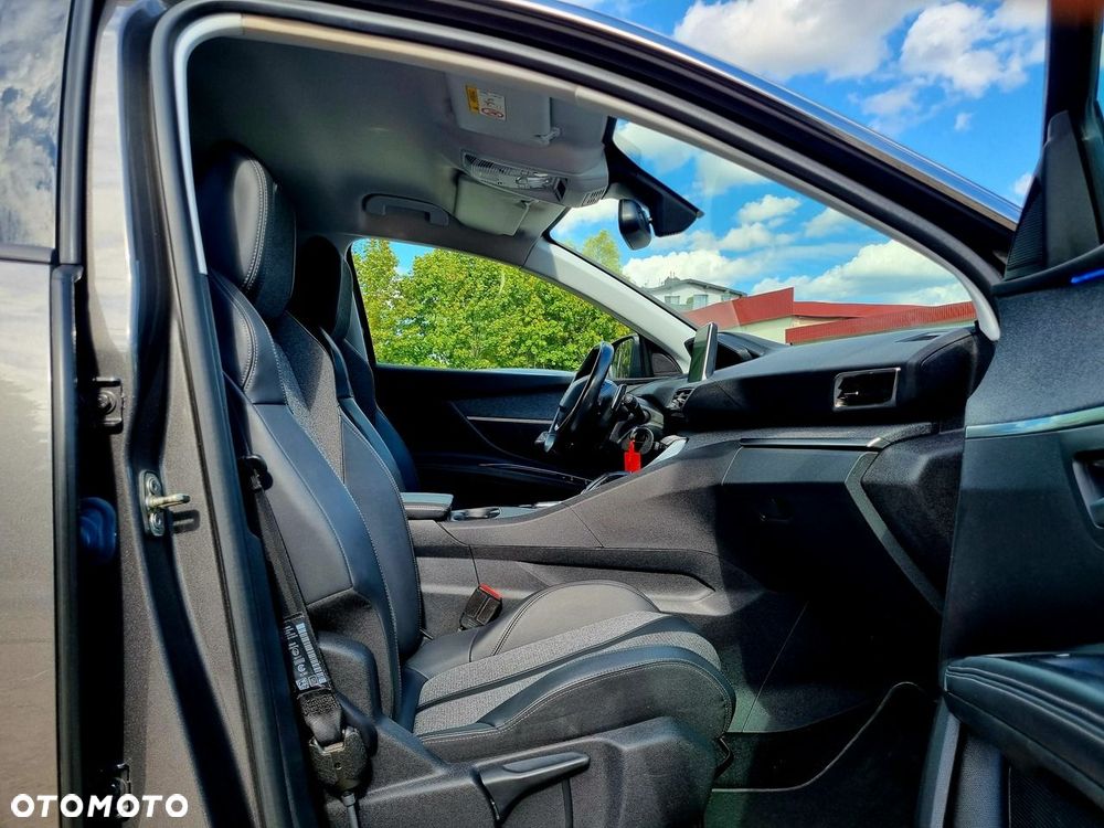 Peugeot 5008 BlueHDi 130 EAT8 Allure Pack - 11