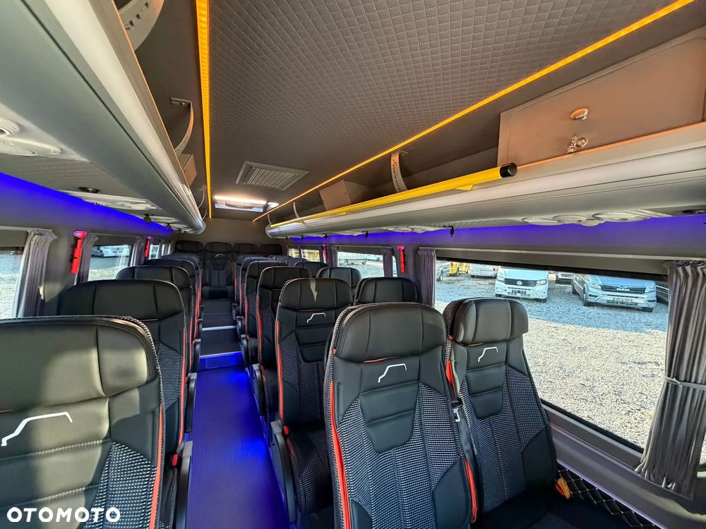 Mercedes-Benz Sprinter 519 - 29