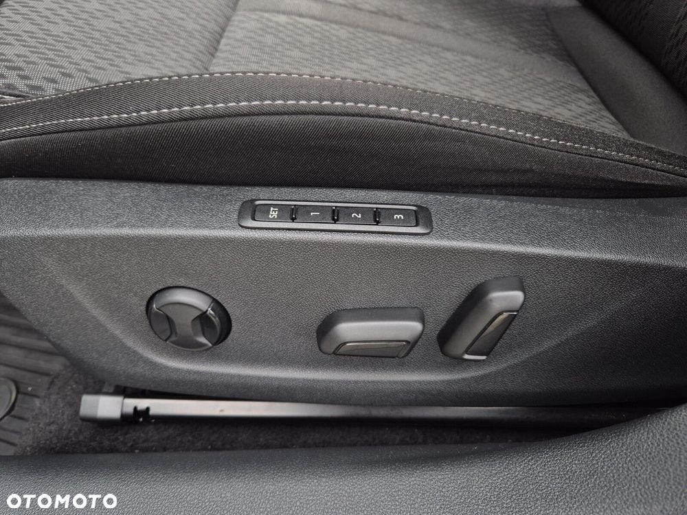 Skoda Octavia 1.4 TSI Plug-In Hybrid Style DSG - 12