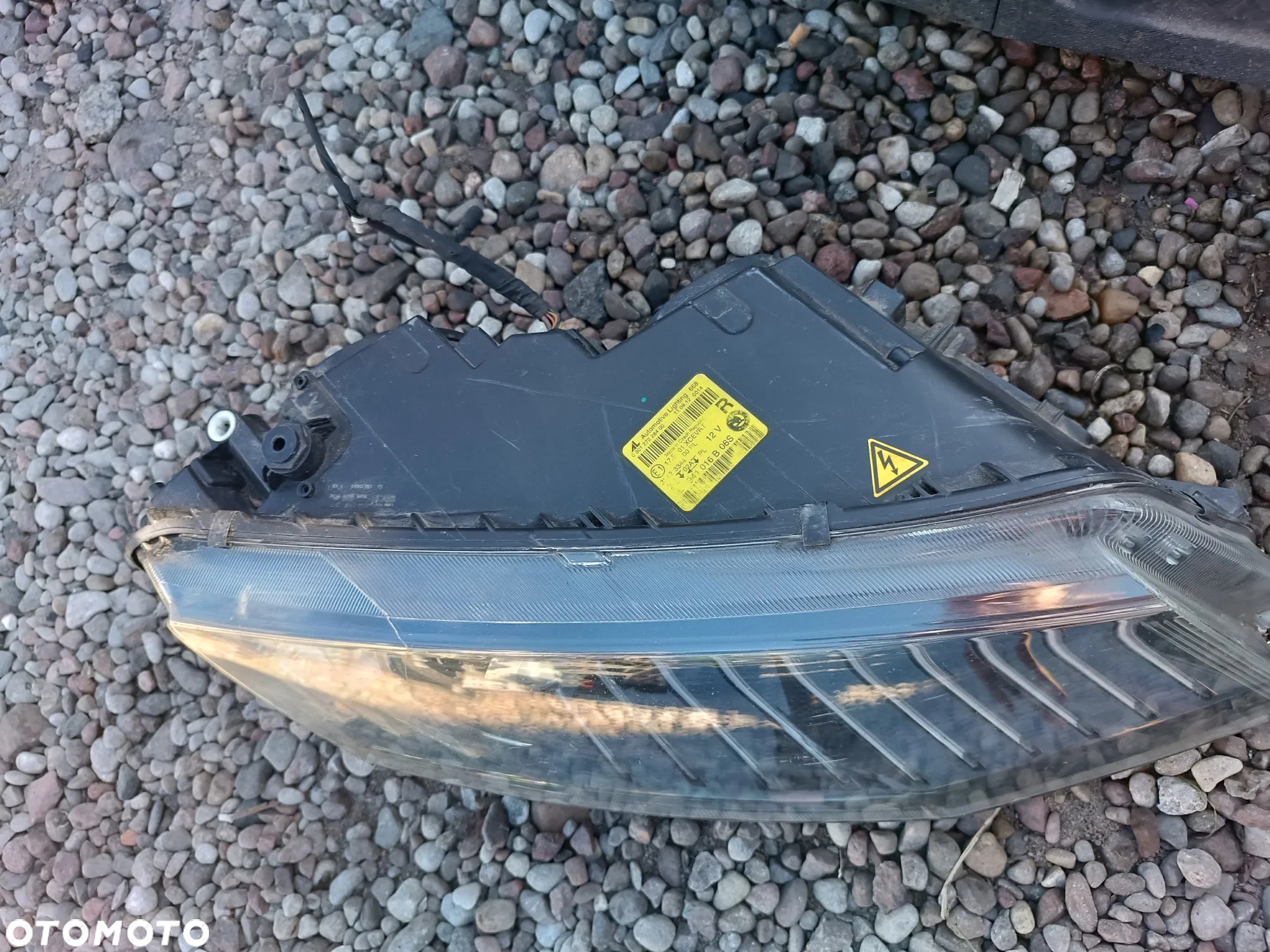 Lampa przód przednia prawa SKODA OCTAVIA III 2012-2016 BI-XENON 5E1941016B - 5