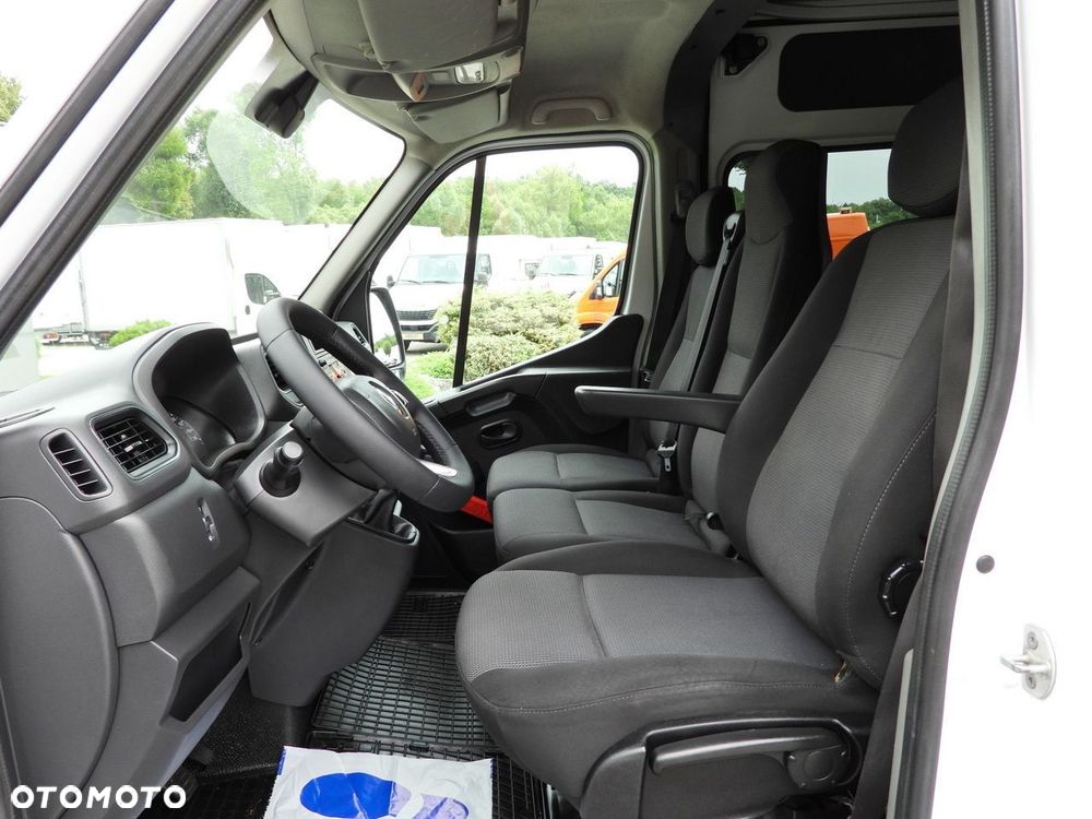 Renault MASTER FURGON BRYGADÓWKA 7 MIEJSC LEDY KLIMATYZACJA  135KM - 25