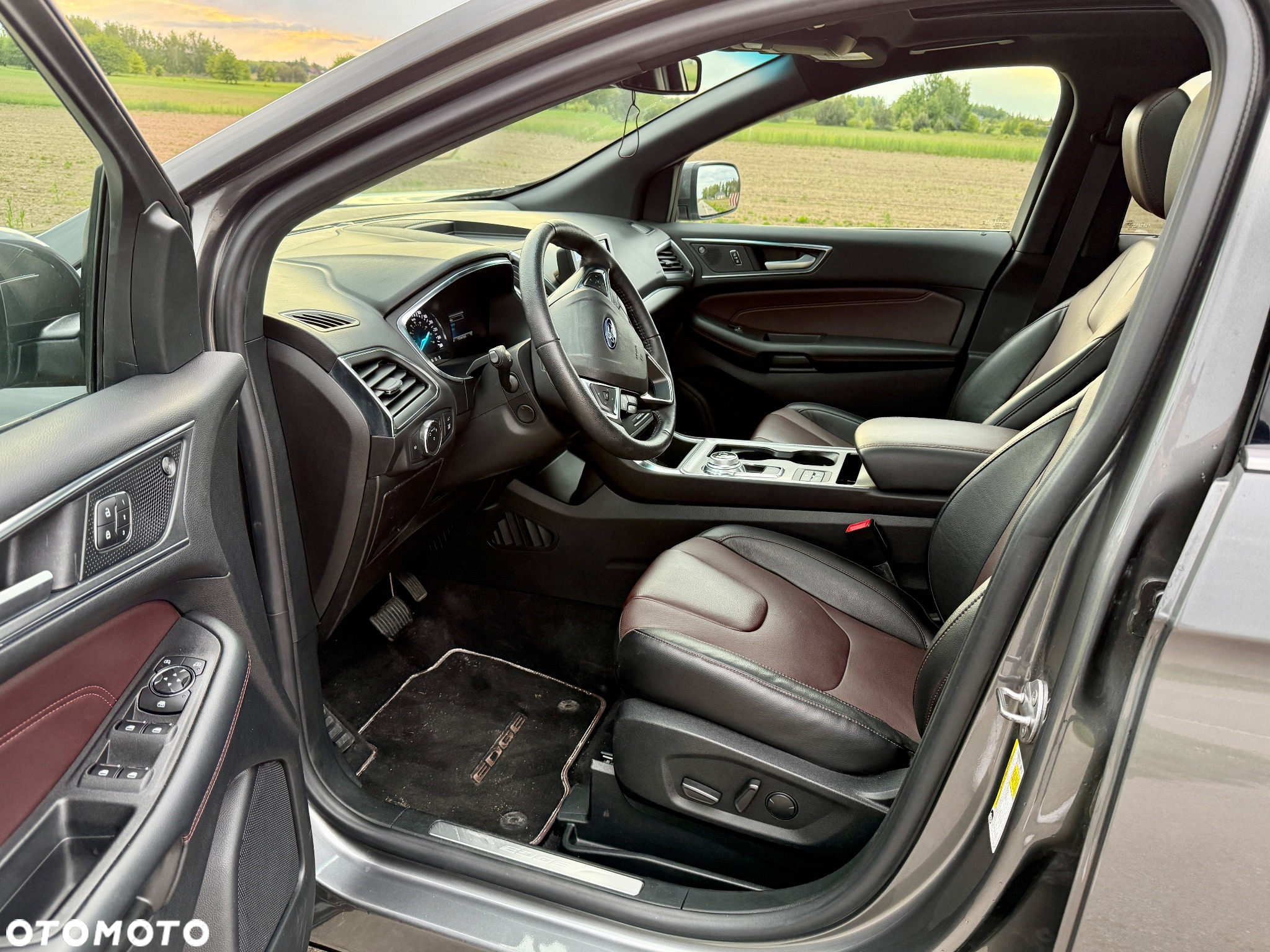 Ford Edge - 14
