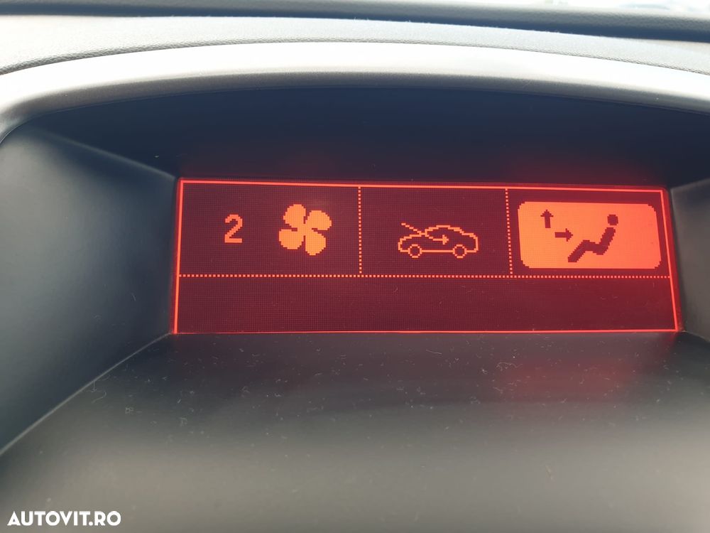 Opel Astra 1.6 CDTI Start/Stop Cosmo - 19