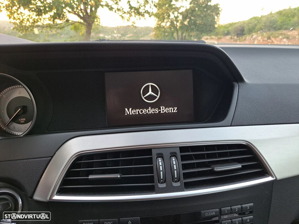 Mercedes-Benz C 220 CDi Avantgarde BlueEfficiency - 19