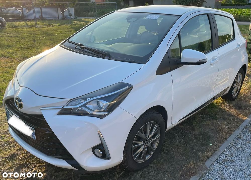 Toyota Yaris 1,5-Dual-VVT-iE Selection - 1