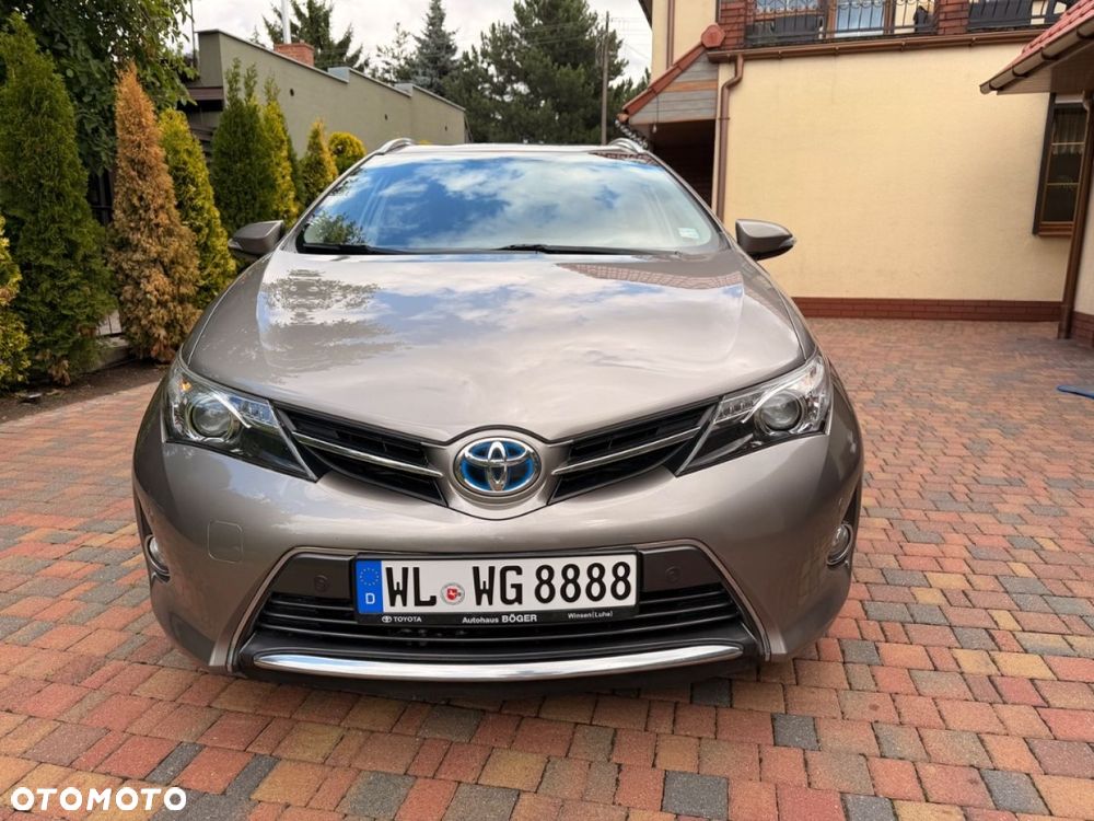 Toyota Auris Hybrid 135 Premium - 13