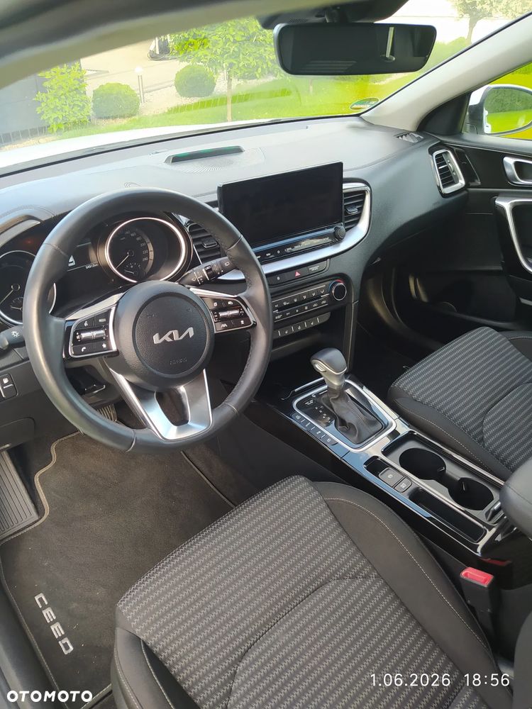 Kia Ceed 1.6 GDI PHEV L Business Line DCT - 16