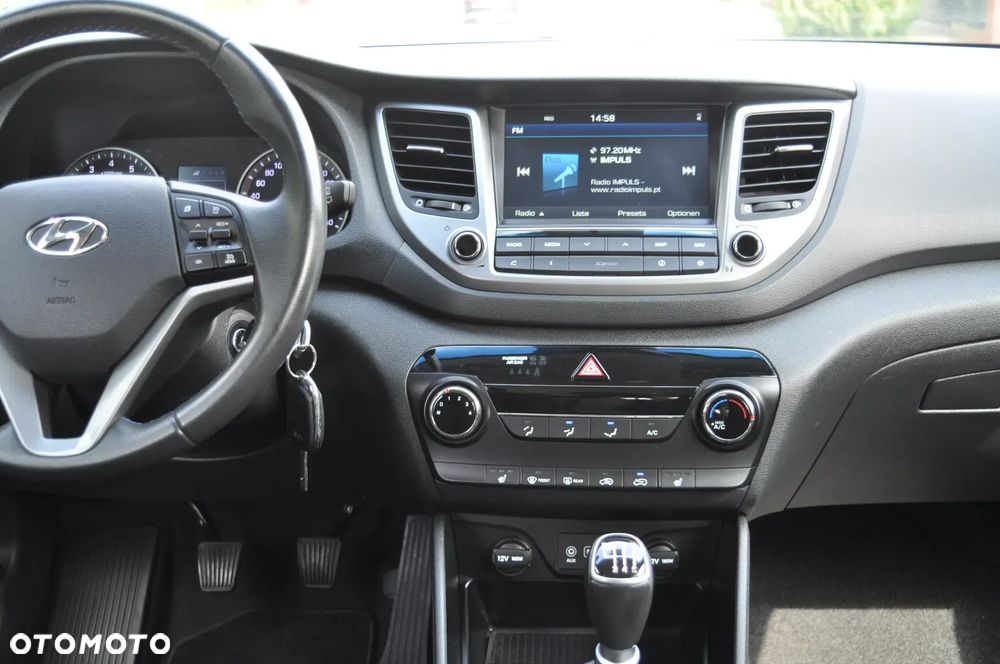 Hyundai Tucson 1.6 GDi Comfort 2WD - 30