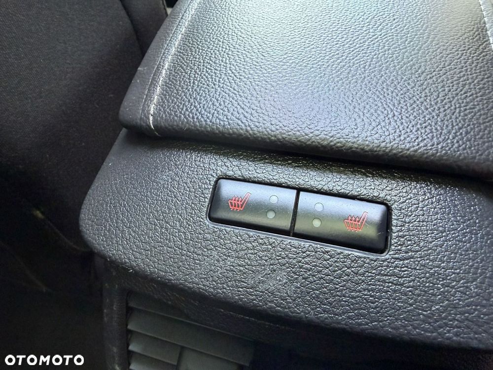 Ford Mondeo - 31