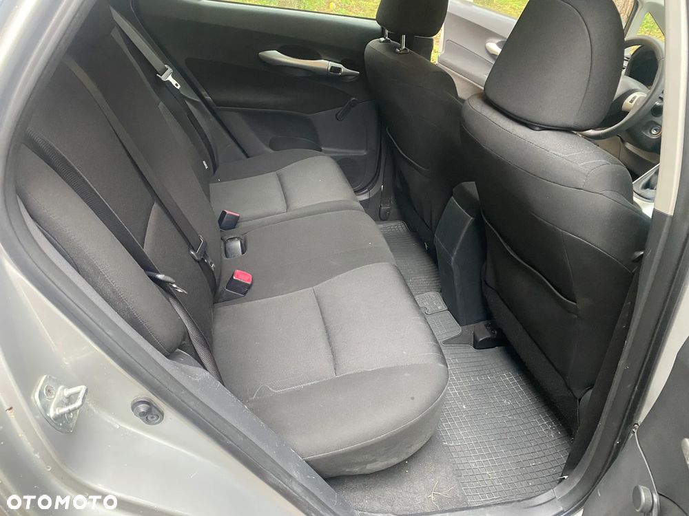 Toyota Auris 1.4 D-4D Luna - 5