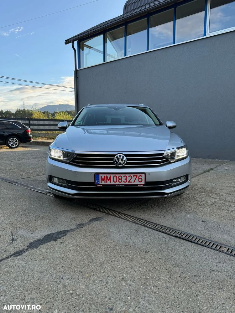 Volkswagen Passat 2.0 TDI SCR DSG Highline - 3