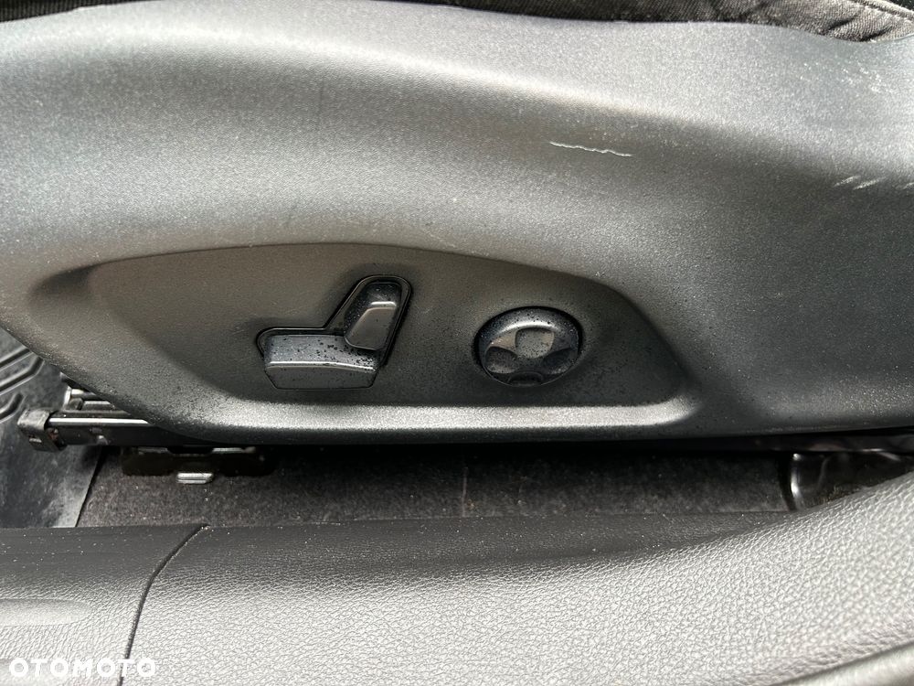 Jeep Compass 1.4 TMair Limited 4WD S&S - 30