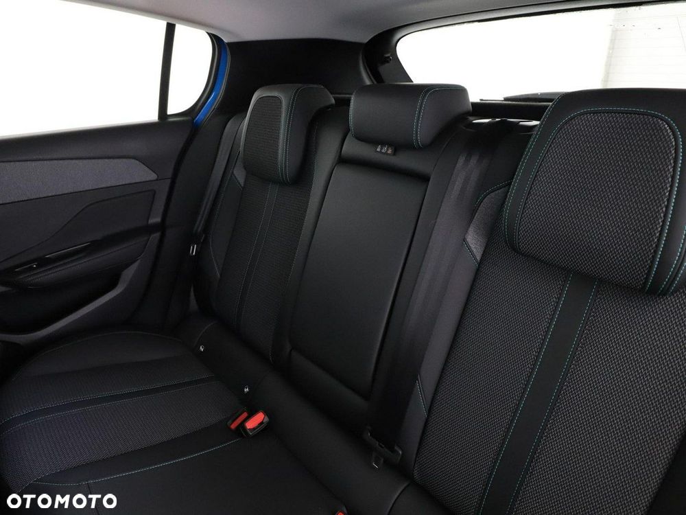 Peugeot 308 1.2 PureTech Allure S&S - 18
