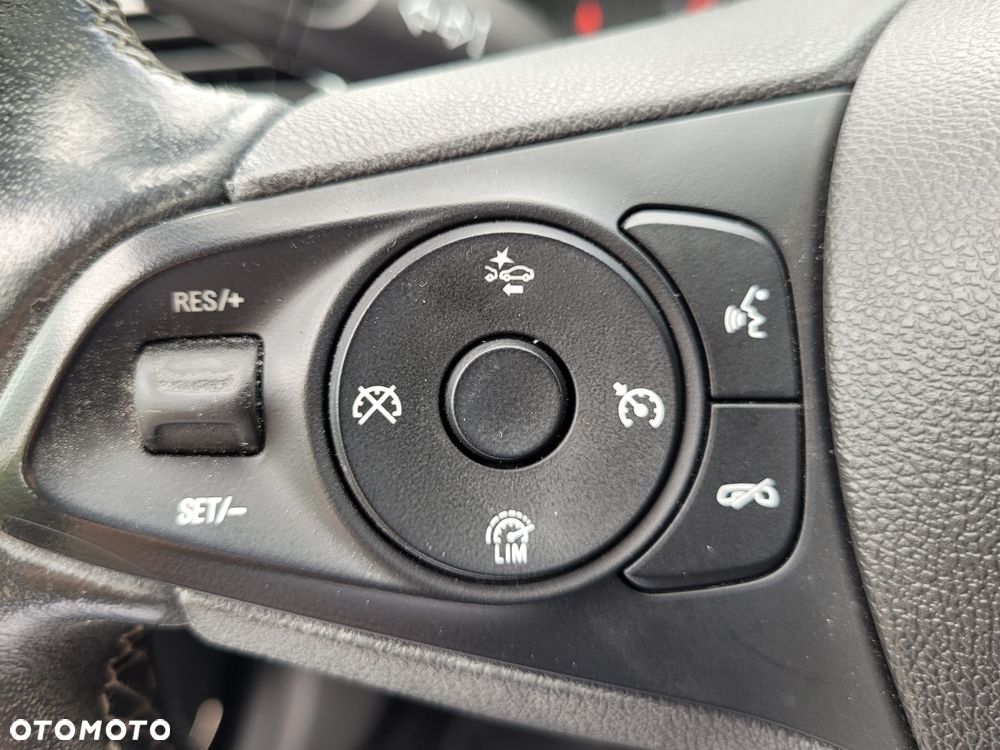 Opel Astra 1.4 Turbo Start/Stop 120 Jahre - 27