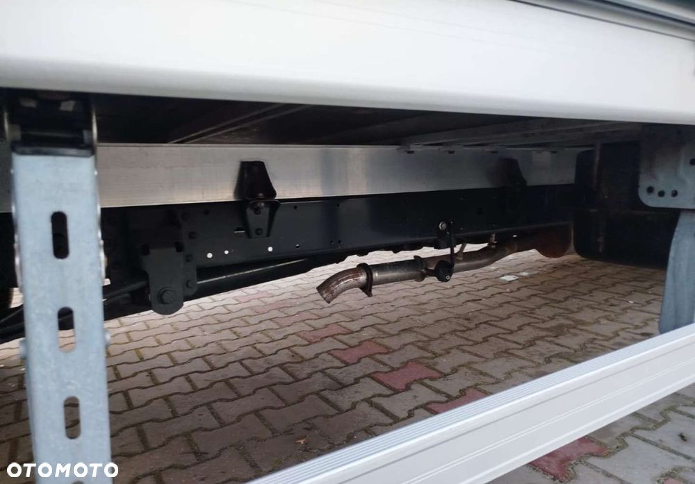 Iveco Daily 35S18 - 28