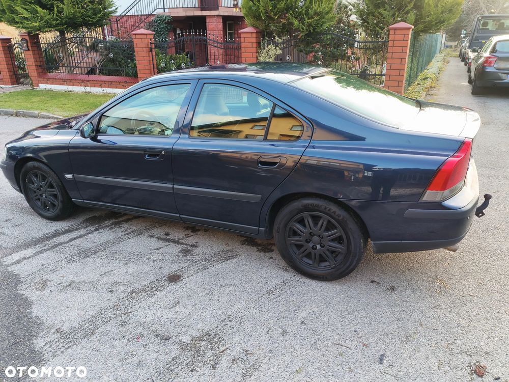 Volvo S60 2.4 Momentum - 35