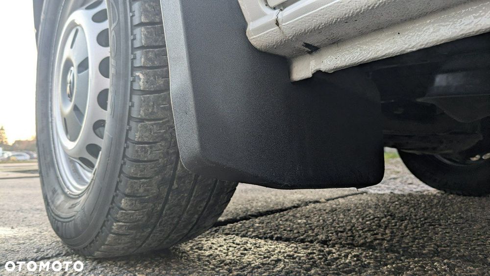 Volkswagen Crafter - 34